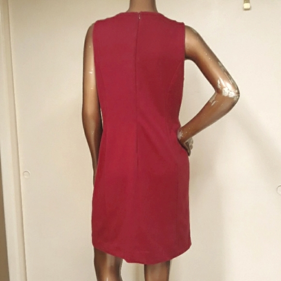 Premise "Keeping it Simple" Merlot Dress - Picture 3 of 4